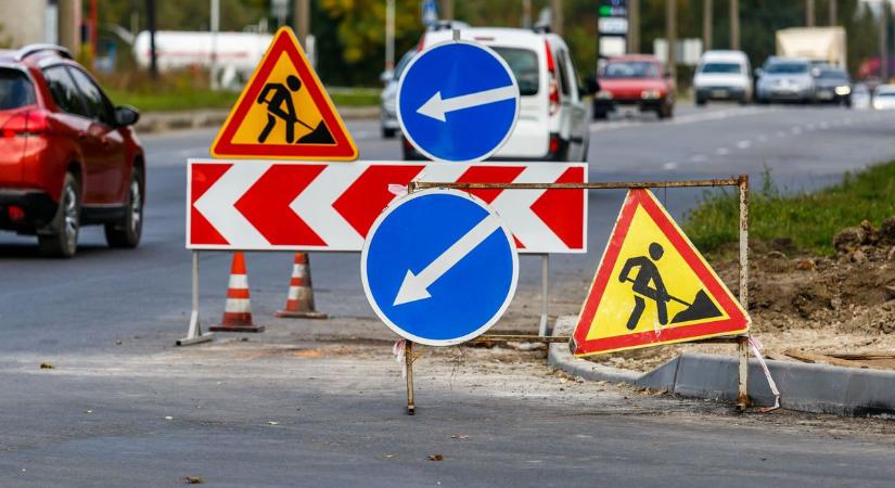 Mutatjuk, a Jászkunságban hol dolgoznak az utakon a szakemberek