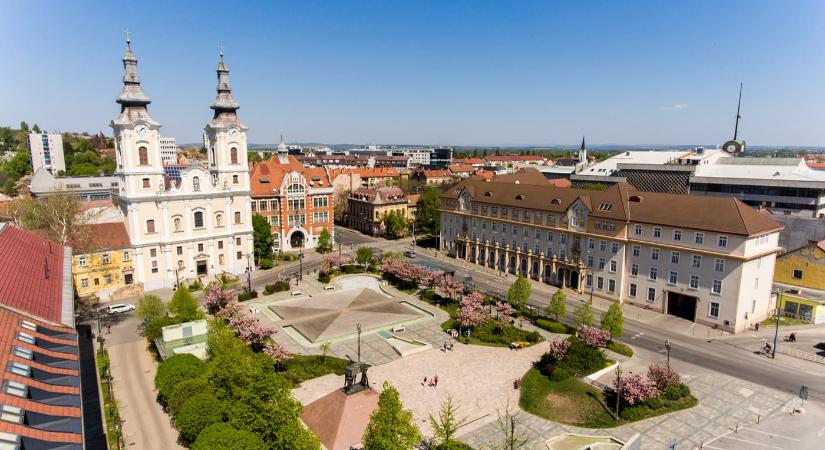 Hősök tere – Miskolc
