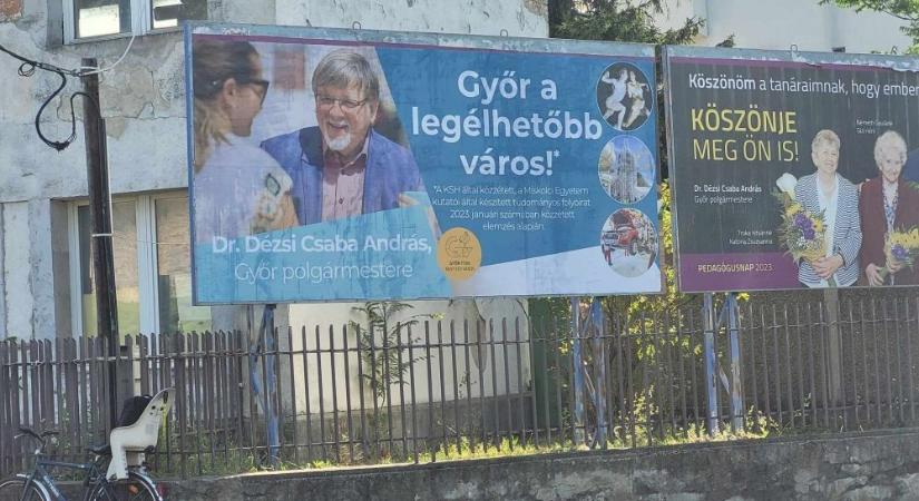 Az önkormányzat fizette az elmúlt hónapokban megjelent Dézsi-plakátokat