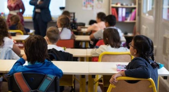 Nőtt, de még mindig nagyon alacsony a pályakezdő pedagógusok bére a diplomás pályakövetés 2023-as adatai szerint