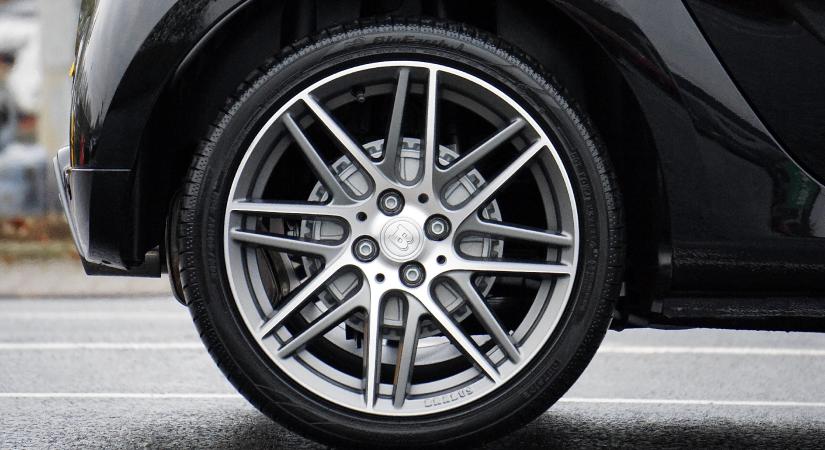 Tovább nő a fizető parkolóhelyek száma Budapesten