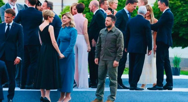 Szakértők szerint a NATO csak áltatja Ukrajnát