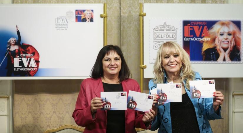 Postai bélyeggel ünneplik Csepregi Évát