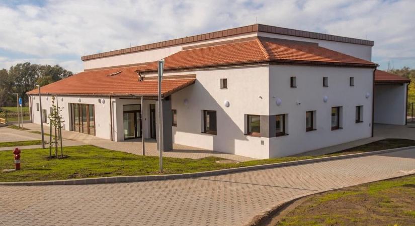 Új bölcsődét építettek Vértesszőlősön - 520 milliót adott rá az Európai Unió