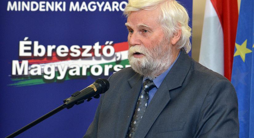 Mellár Tamás: Az ellenzéki oldalon számos olyan képviselő van, aki nem töri magát
