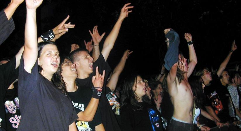 Az ezredforduló rockéletéről nyílik kiállítás Hatvanban