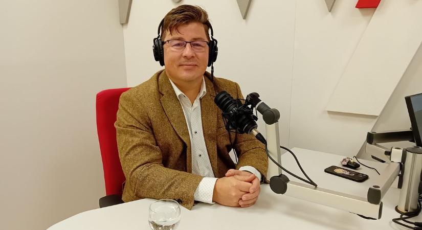 Nyitrai Miklós: ,,Partnernek kell tekinteni a hallgatókat"