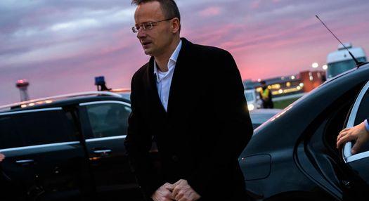Szijjártó Péter: A mi érdekünk, hogy kelet és nyugat között civilizált együttműködés legyen