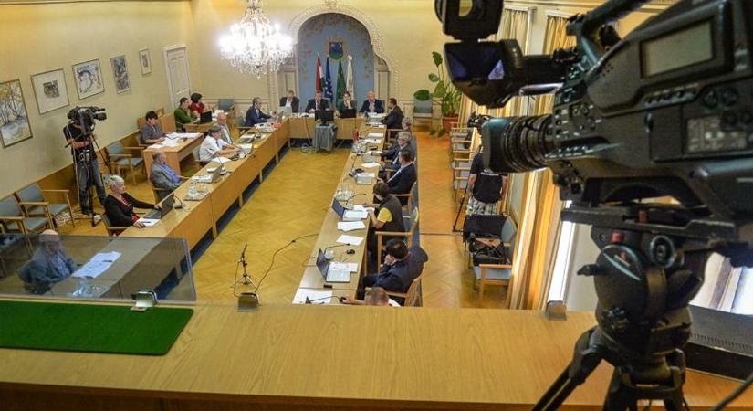 Egyszeri juttatást kapnak a gyöngyösi önkormányzati munkavállalók