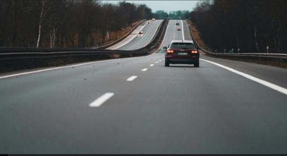 Holnaptól lehet kapni a 2024-es autópálya matricákat