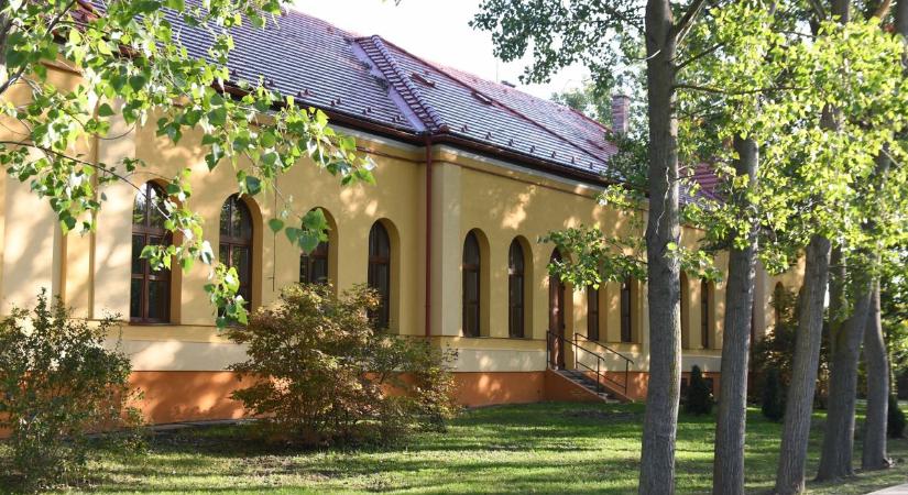 Örményes: a település, ahol emléket állítottak Diana hercegnőnek - galériával