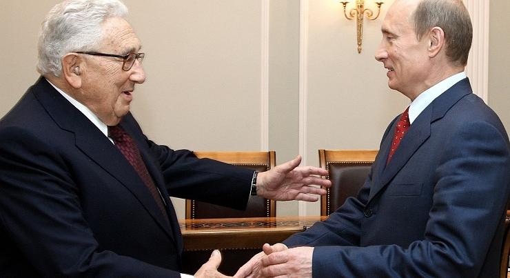 Vlagyimir Putyin is megszólalt Henry Kissinger halála kapcsán
