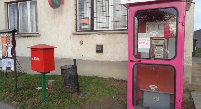 Súlyos tízmilliók tűnhettek el – bezárták a győrsövényházi postát