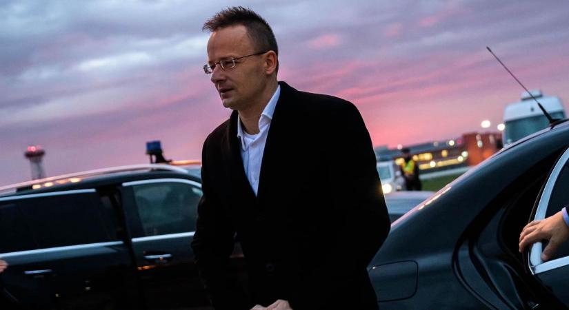 Szijjártó Péter: a mi érdekünk, hogy Kelet és Nyugat között civilizált együttműködés legyen