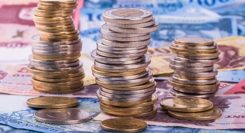 Fogyóban a forint ereje – de érdemes résen lenni, fordulhat a kocka