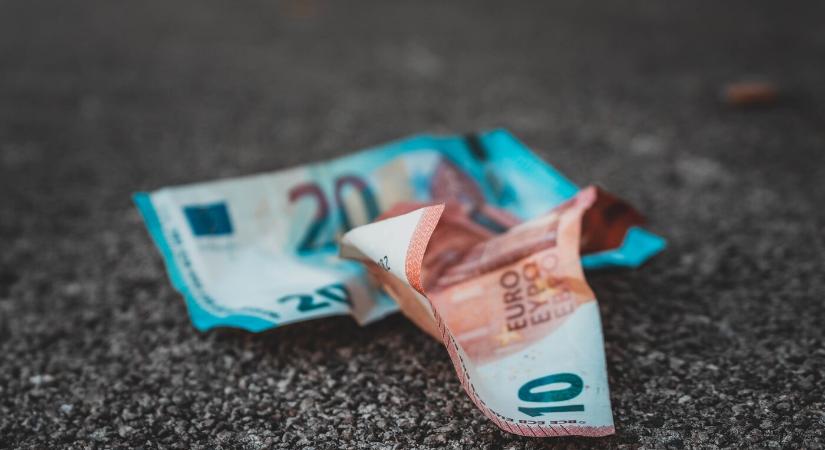 Novemberben a vártnál jobban csökkent az euróövezeti infláció