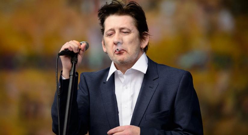 Meghalt Shane MacGowan ír zenészlegenda, a Pogues frontembere