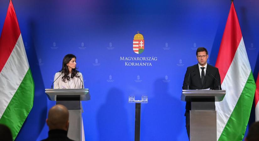 Bemondta Gulyás Gergely: ismét hozzányúl a napelemekhez a kormány, ez nagyon durva változás lesz