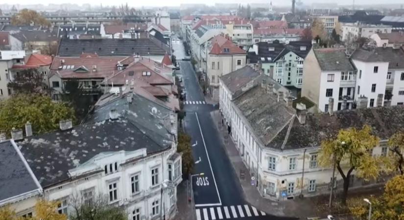 Januárig csak bérleteseknek lesz nyitva a győri Jókai parkolóház