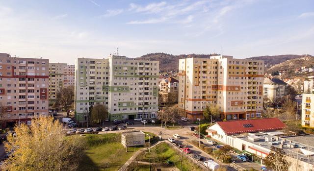 Újabb lista élére került fel Magyarország: így állunk a saját lakásokkal