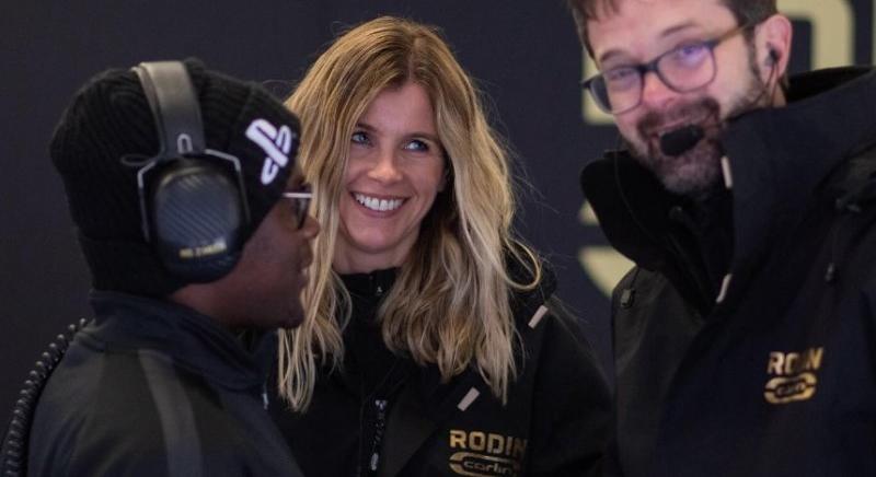 Az F1-re pályázó Rodin Carlin csapatfőnöknőjét szerződtette a McLaren