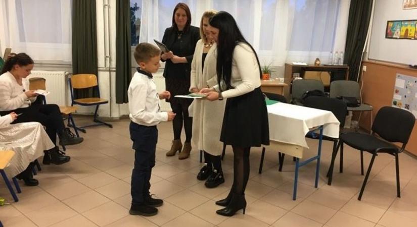 Mesemondó gyerekek vetélkedtek a komáromi Fesztyben