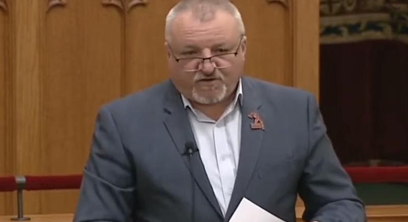 Komjáthi Imre szerint rendszerváltásra van szükség a munka világában is
