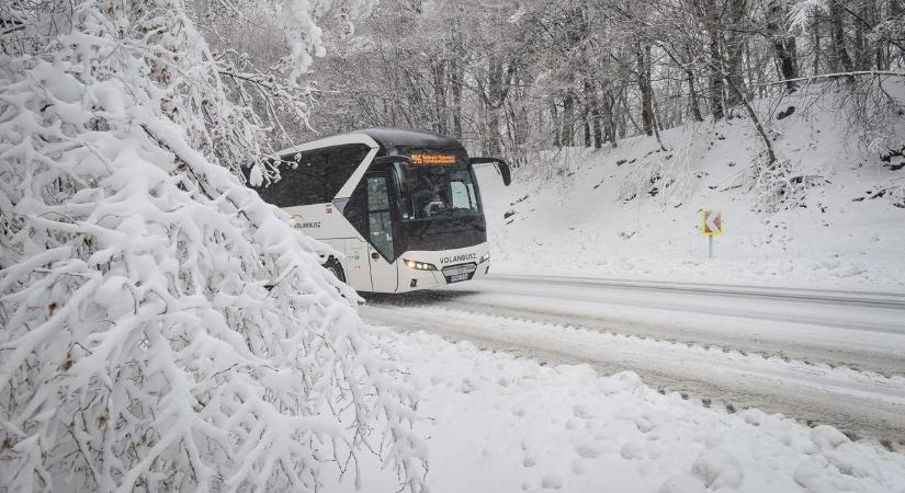 Késnek a buszok, Egerszólátra nem is indulnak Egerből