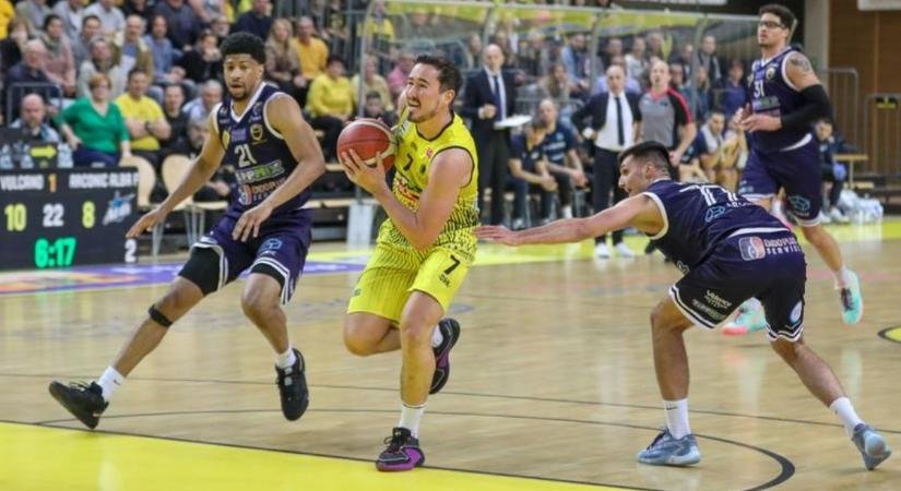 Az első perctől az utolsóig dominált a Falco kosárcsapata