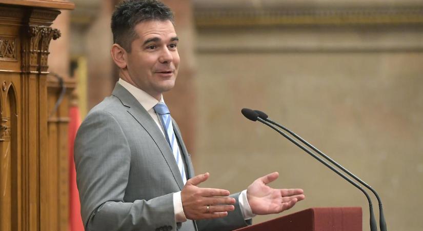 Heves szópárbaj övezte a budapesti választási szabályok megváltoztatásáról szóló vitát