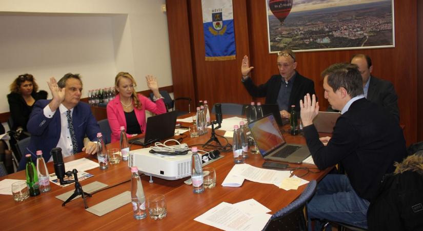A testület csak a vendégeket terhelő adót emelte meg a fürdővárosban