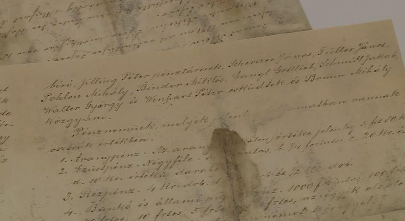 Időkapszulával üzentek a múltból a györkönyieknek