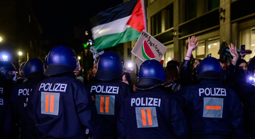 Megháromszorozódtak az antiszemita incidensek Németországban október 7-e óta