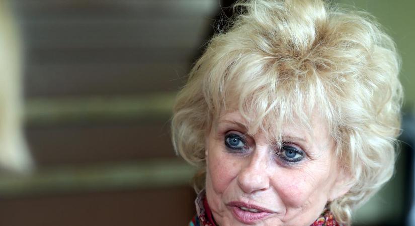 Esztergályos Cecília: Már nem érdekel, hogy mit látok a tükörben