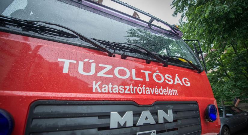 Sorra riasztották a nógrádi tűzoltókat a havazás miatt