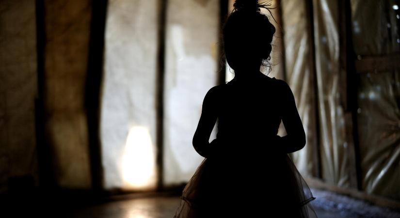 UNICEF: Ma van az AIDS elleni küzdelem világnapja