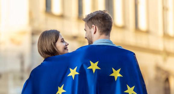 Menekülőre fogták a fiatalok, egyre többen hagynák el az országot