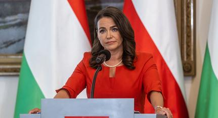 Novák Katalin elvette hét ember magyar állampolgárságát