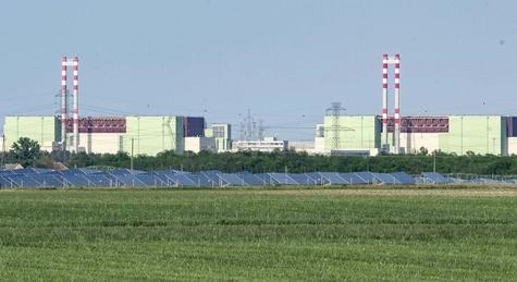 Még majdnem negyed évszázadig működtetnék a paksi atomerőművet