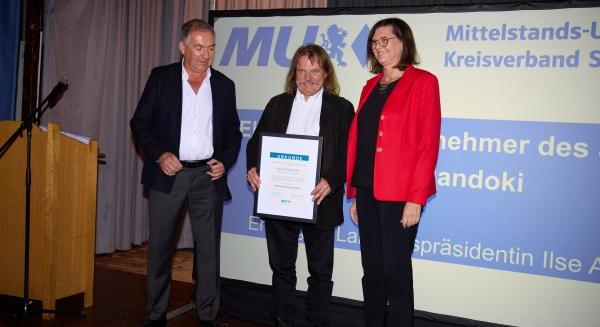 Leslie Mandokit kitüntette a Bajor kormány, ugyanis ő lett az év vállalkozója