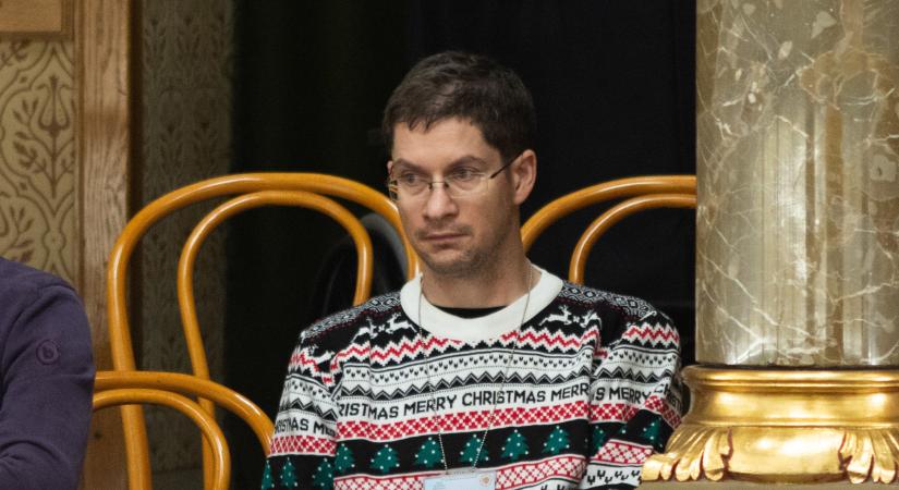 Bedő Dávid: Egyetlen kormánypárti képviselő sem állt szóba Karsai Dániellel