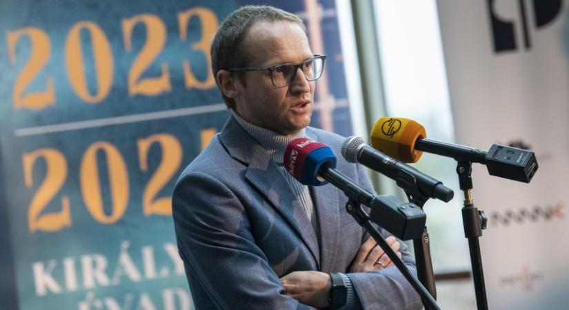 Demeter Szilárd egyedüli pályázóként nyert, újabb öt évre nevezték ki a Petőfi Irodalmi Múzeum élére