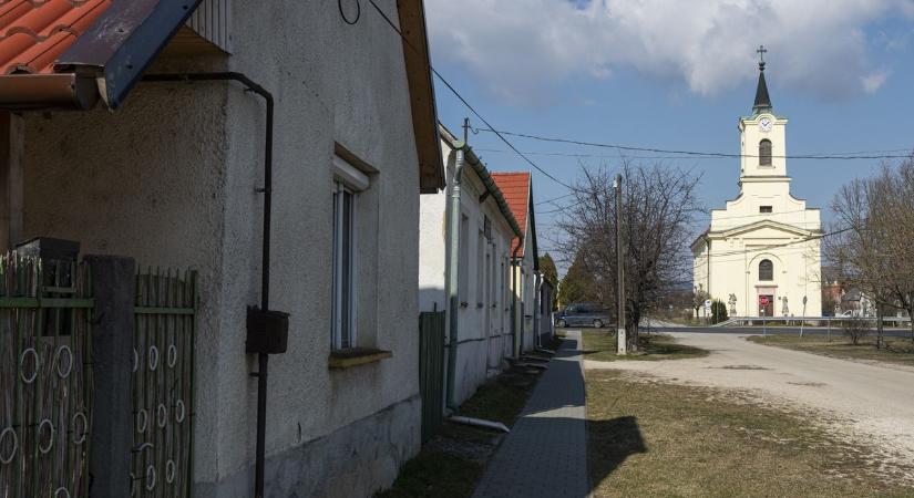 Se háziorvos, se asszisztens nem marad Vértesbogláron