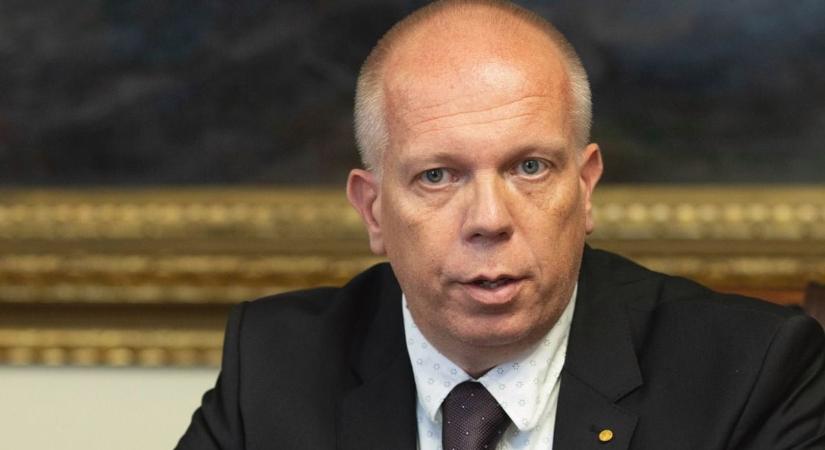 Mindig és mindenhol elkél a segítség, ezért is alakult a központ – Késmárky András igazgató mutatkozik be