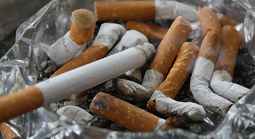 Franciaországban megemelik a dohánytermékek árát és kiszélesítik a füstmentes övezeteket