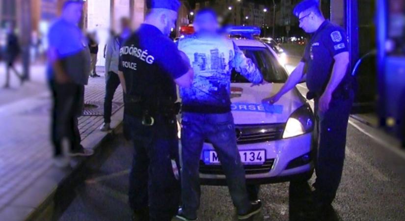 „Az őrjöngő férfi hirtelen elhallgatott” – Rendőri igazoltatás közben meghalt egy férfi Gödön