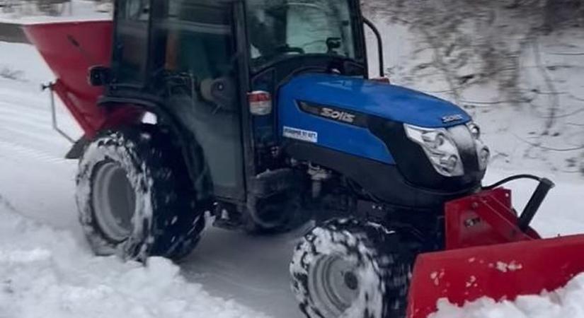 A legújabb gépeiket vetik be Verpeléten a hó ellen  videó