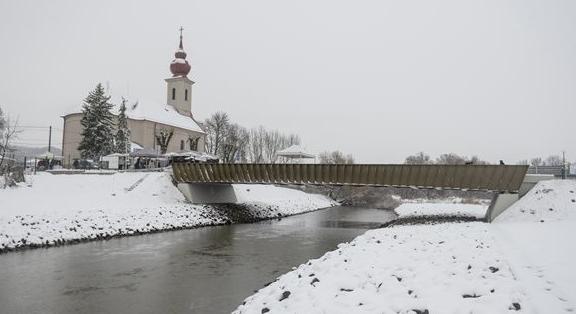 Új hidat adtak át a szlovák-magyar határon