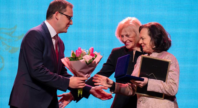 Hűvösvölgyi Ildikó kapta az idei Polgári Magyarországért Díjat
