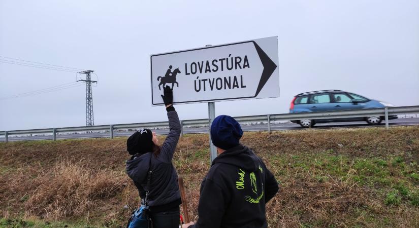 Lovastúra útjelzőket helyeznek ki Vásárhelyen